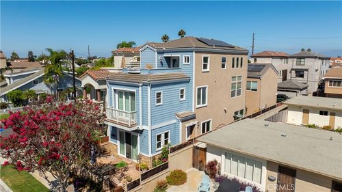 1020 California St, Huntington Beach, CA, 92648-8311 | Card Image