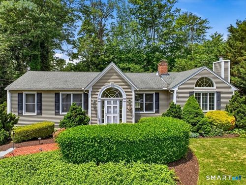 2 Brocketts Ln, Branford, CT, 06405-4982 | Card Image