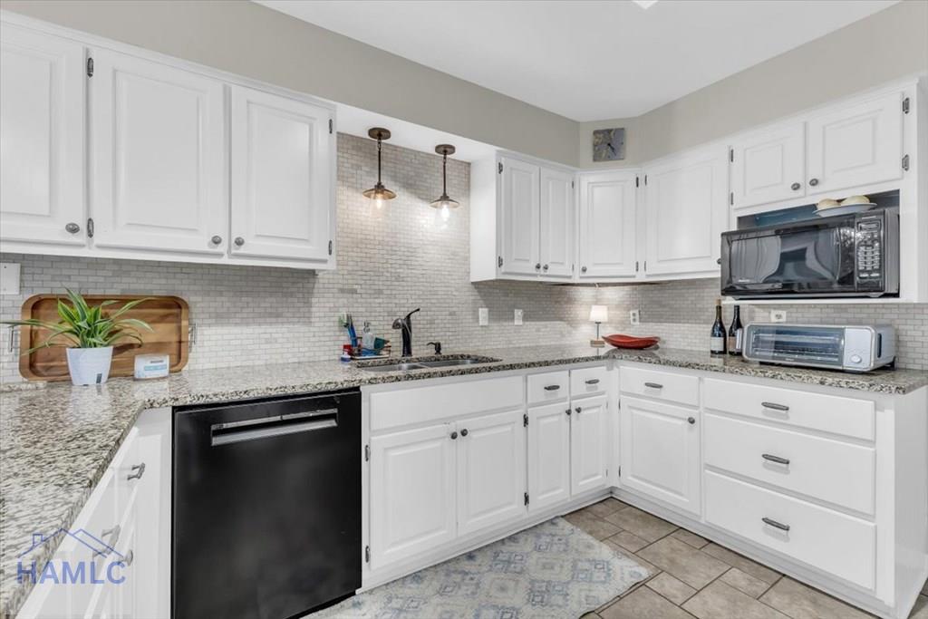 Residential in Richmond Hill 2