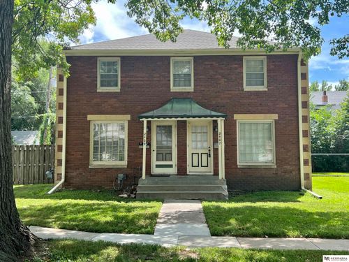 2407 Washington St, Lincoln, NE, 68502-2951 | Card Image