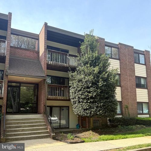 apt-304-10725 West Dr, FAIRFAX, VA, 22030-4282 | Card Image