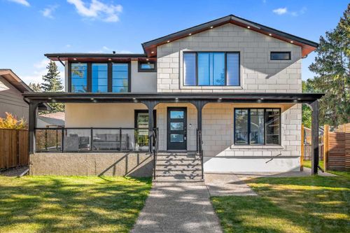 4239 Vauxhall Cres Nw, Calgary, AB, T3A0H8 | Card Image