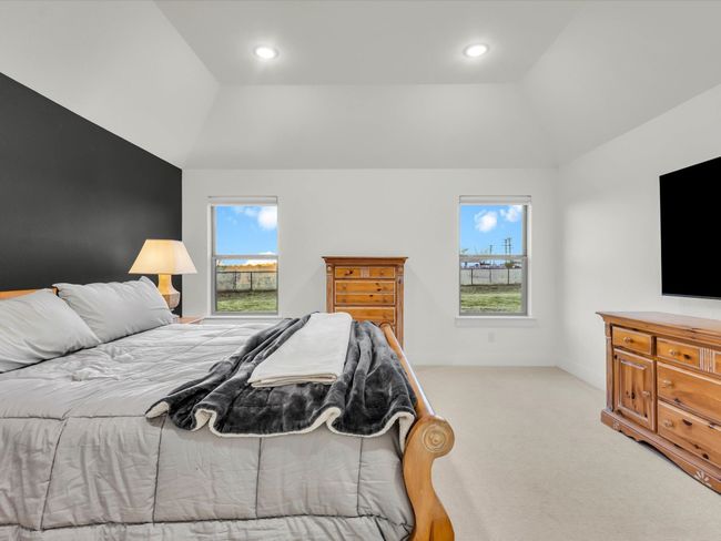 1314 Oliver Creek Ln, House other with 4 bedrooms, 2 bathrooms and null parking in Justin TX | Image 16