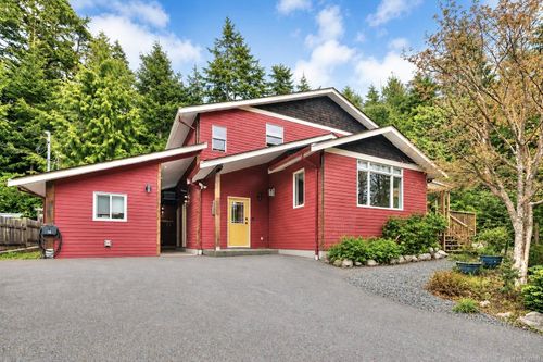 1302 Victoria Rd, Ucluelet, BC, V0R3A0 | Card Image