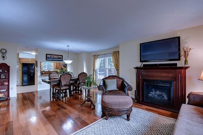 256 - 256 Georgetown Drive, Condo with 3 bedrooms, 1 bathrooms and 1 parking in Glastonbury CT | Image 3