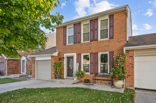 1353 Portsmouth Ct, Carol Stream, IL, 60188-9020 | Card Image