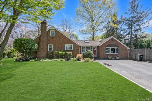 49 Grant St, East Northport, NY, 11731-1103 | Card Image