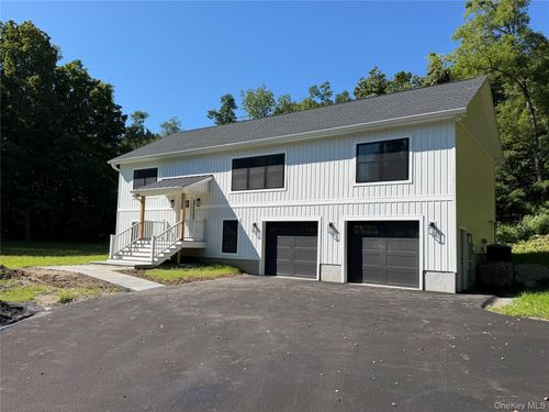 55 Schoolhouse Lane, Beekman, NY, 12533 | Card Image