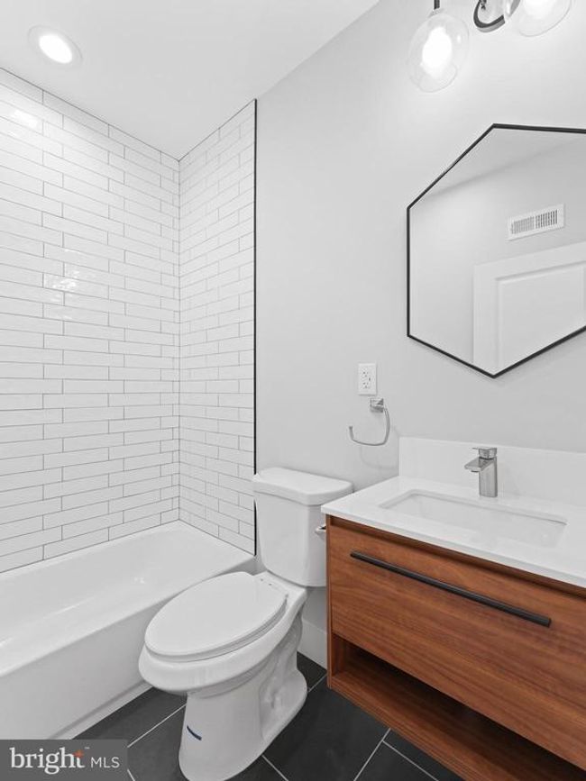 6442 Lansdowne Ave, Home with 2 bedrooms, 1 bathrooms and null parking in PHILADELPHIA PA | Image 15