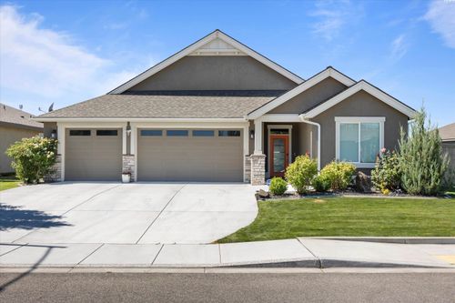 3336 Village Pkwy, Richland, WA, 99354 | Card Image