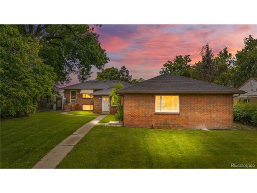 3271 Krameria St, Denver, CO, 80207-2135 | Card Image