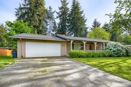 617 S 301st Street, Federal Way, WA, 98003 | Card Image
