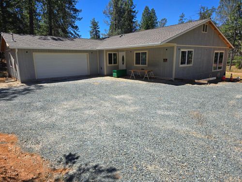 18502 Norlene Way, Grass Valley, CA, 95949-7317 | Card Image
