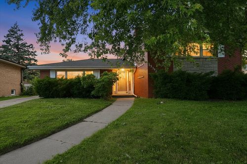 15342 Dobson Ave, South Holland, IL, 60473-1119 | Card Image