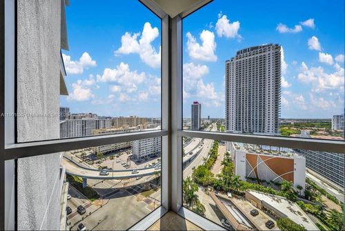 1212-4111 S Ocean Dr, Hollywood, FL, 33019-3055 | Card Image