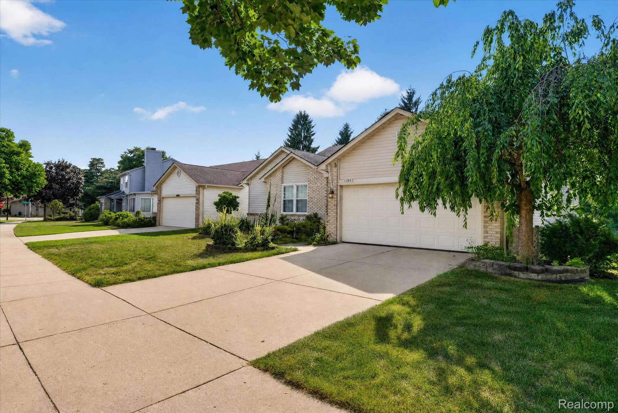 Residential in Livonia 3