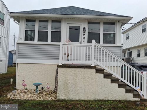 203 J Ave, West Wildwood, NJ, 08260-2105 | Card Image
