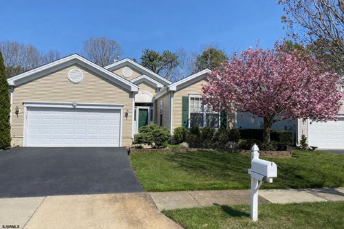 100 Hyannis Ct, GALLOWAY, NJ, 08205-6648 | Card Image