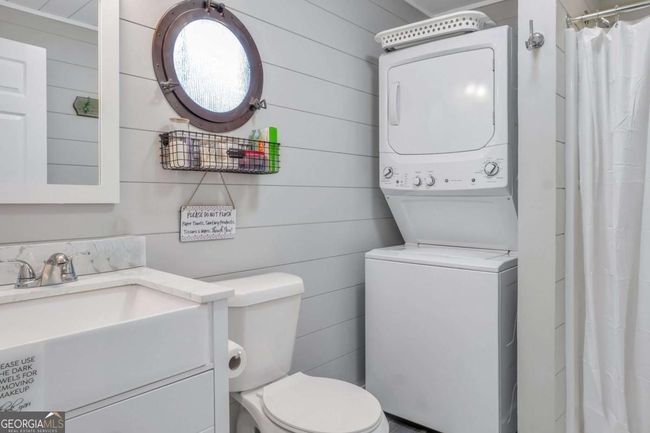 511/513 Demere Road, House other with 6 bedrooms, 5 bathrooms and 2 parking in St. Simons GA | Image 19
