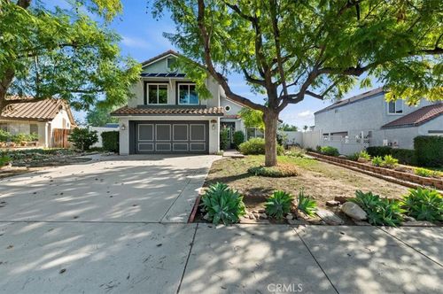 26045 Pinzon Ct, Moreno Valley, CA, 92555-1804 | Card Image