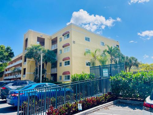 634-4723 Lucerne Lakes Blvd E, Lake Worth, FL, 33467-8937 | Card Image