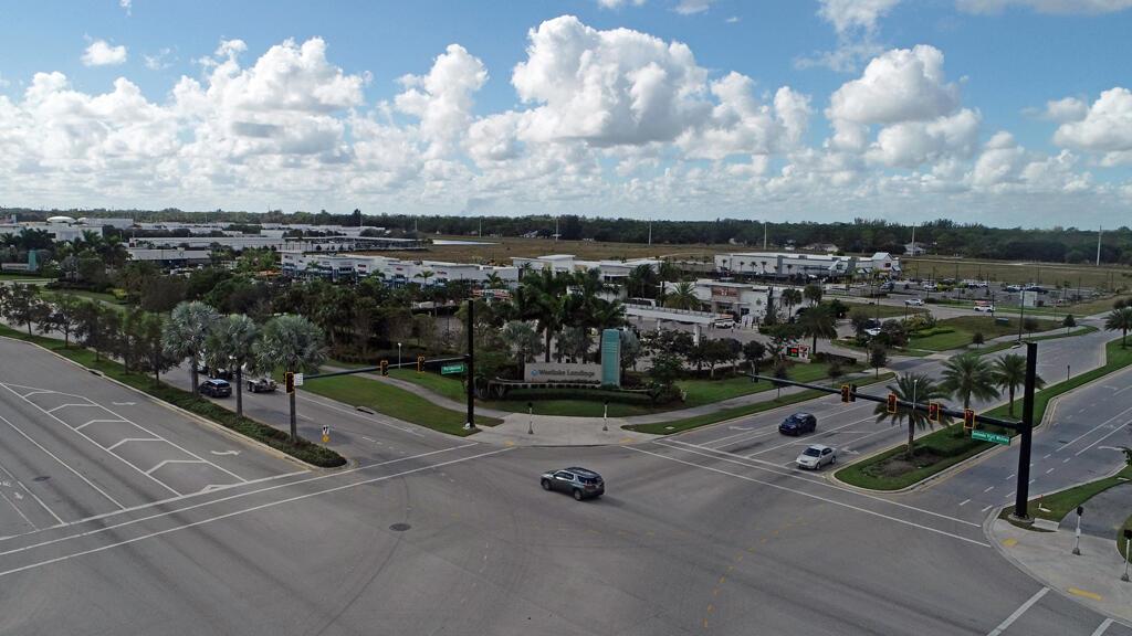 Other in Loxahatchee 4