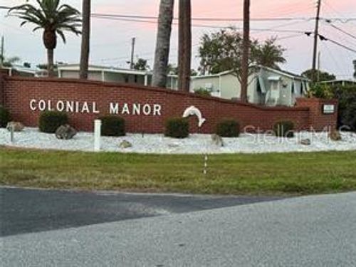 218 Outer Dr W, Venice, FL, 34285-7137 | Card Image