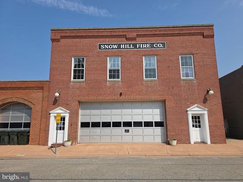 212 W Green St, SNOW HILL, MD, 21863-1057 | Card Image