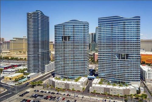 unit-304-4525 Dean Martin Dr, Las Vegas, NV, 89103-8103 | Card Image