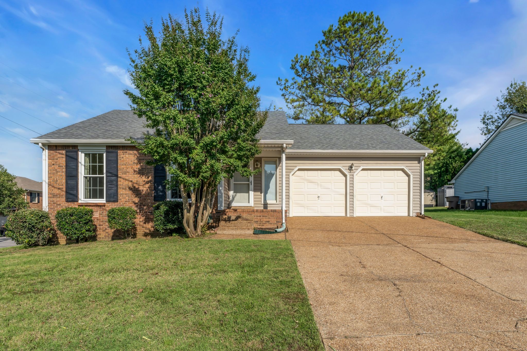 Hunters Rdg, Nashville, TN 37211