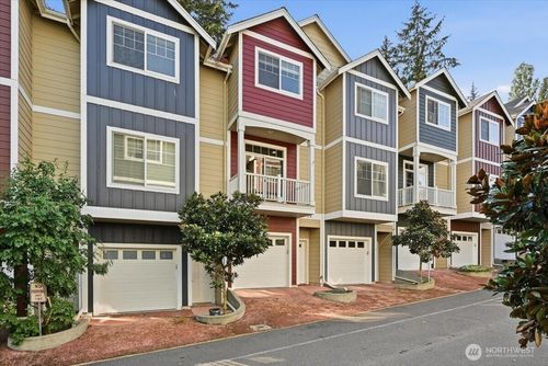 38-4804 215th Ln Sw, Mountlake Terrace, WA, 98043-3661 | Card Image