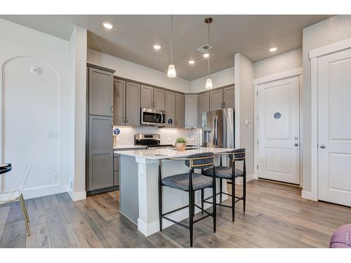 a-104-420 High Point Dr, Longmont, CO, 80504-8667 | Card Image