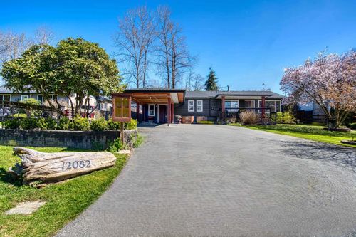 12082 261 St, Maple Ridge, BC, V2W2A6 | Card Image