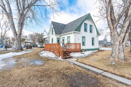 142 Morton Ave, Page, ND, 58064-4100 | Card Image
