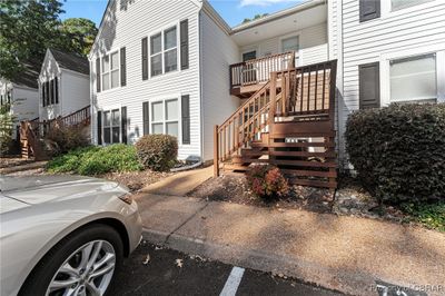 713 Ironwood Drive, Condo with 2 bedrooms, 2 bathrooms and null parking in Yorktown VA | Image 2