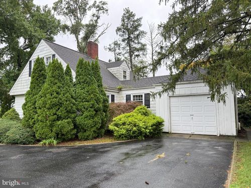 4 E Finley Rd, Bridgeton, NJ, 08302-4308 | Card Image