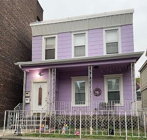 7 Troy St, Jersey City, NJ, 07307-3837 | Card Image