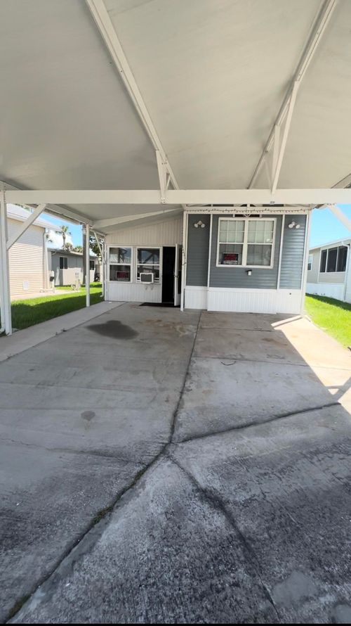 6494 Se 56th St, Okeechobee, FL, 34974-2553 | Card Image