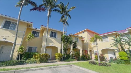 3131-2036 Ne 167th St, North Miami Beach, FL, 33162-3295 | Card Image