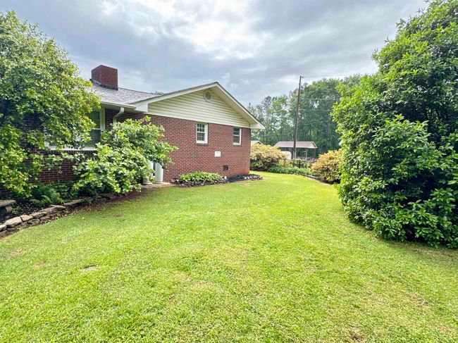 8627 Valley Falls Rd, House other with 3 bedrooms, 2 bathrooms and null parking in Boiling Springs SC | Image 29