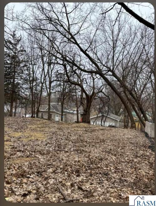 1117 N 7th Street, Mankato, MN, 56001 | Card Image