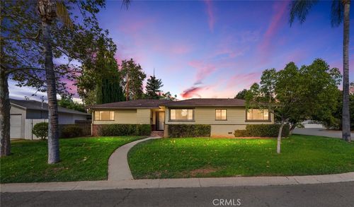 521 Lemon St, Redlands, CA, 92374-5311 | Card Image