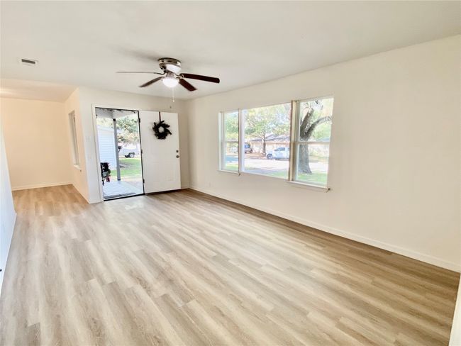 1410 Vine Street, House other with 3 bedrooms, 2 bathrooms and null parking in Bridgeport TX | Image 7