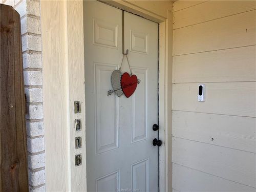 1316 Airline Dr, College Station, TX, 77845-5184 | Card Image