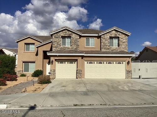 42846 21st Street, Lancaster, CA, 93536 | Card Image