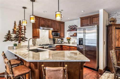 203-38390 Highway 6, Avon, CO, 81620-6000 | Card Image