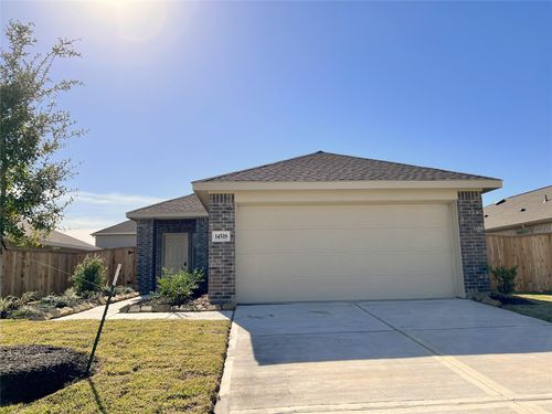 14518 Woodcott Warren Way, Rosharon, TX, 77583-4733 | Card Image