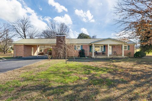 28 S Patrick Rd, Fayetteville, TN, 37334-6661 | Card Image