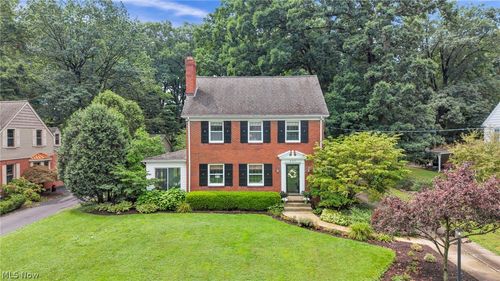 437 Indianola Road, Youngstown, OH, 44512 | Card Image