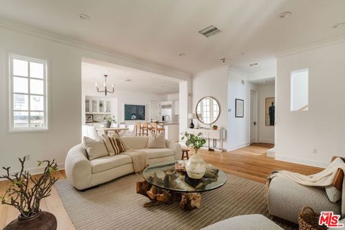 13070 Kiyot Way, Playa Vista, CA, 90094-2103 | Card Image